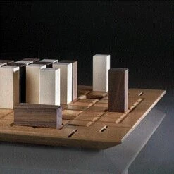 Gerhards Schwarze Löcher Taktisches Spiel Für 2 Spieler Ab 8 Jahren