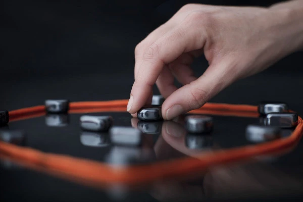 Magnetspiel Kluster – Bild 2