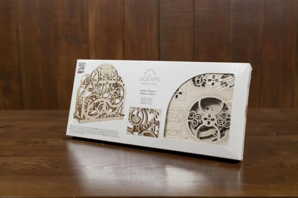 Ugears Modellbausatz Theater – Bild 3
