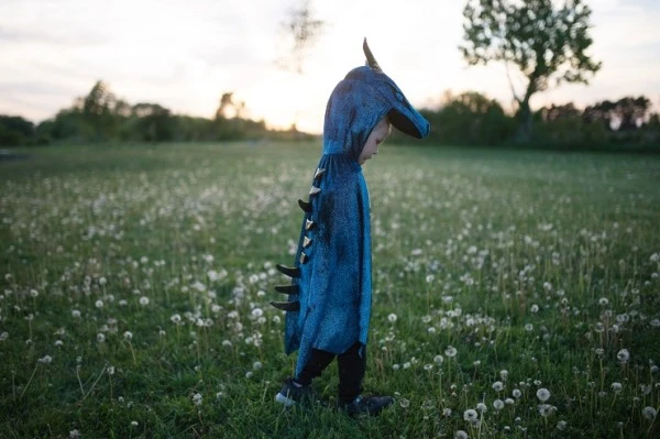 Great Pretenders Drachencape Sternennachtdrache, Größe 5-7 Jahre – Bild 4